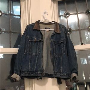 Rad 80s denim jacket